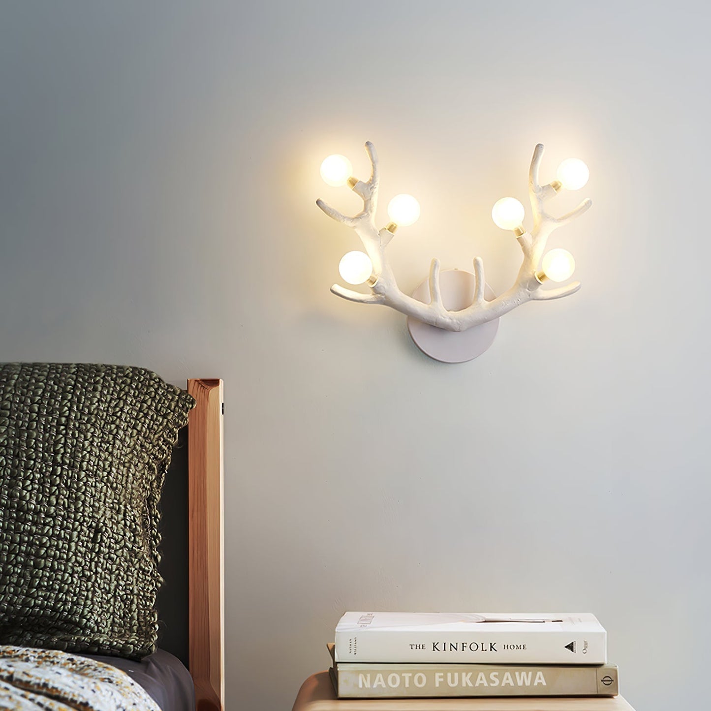 WoodLuxe – Elegant Deer-Shaped Wall Lamp for Nature Lovers