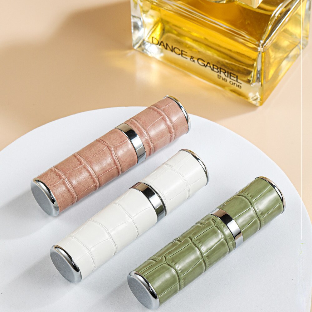 AromaSphere | Stylish Portable Leather Scent Diffuser for Travel 3
