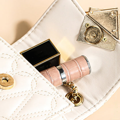 AromaSphere | Stylish Portable Leather Scent Diffuser for Travel 4