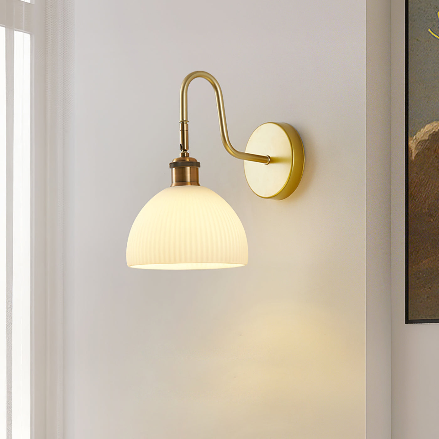 HeritageBeam – Classic Wall Lamp with Luxe Elegance