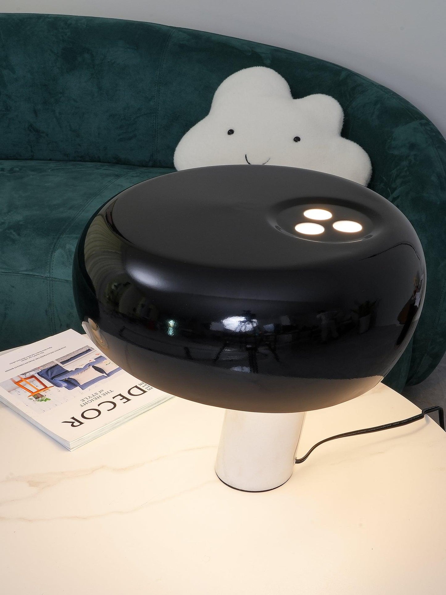 MarbleVista - Lámpara de Mesa Decorativa Estilosa