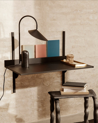 VerbaLume – Lampada da tavolo regolabile contemporanea