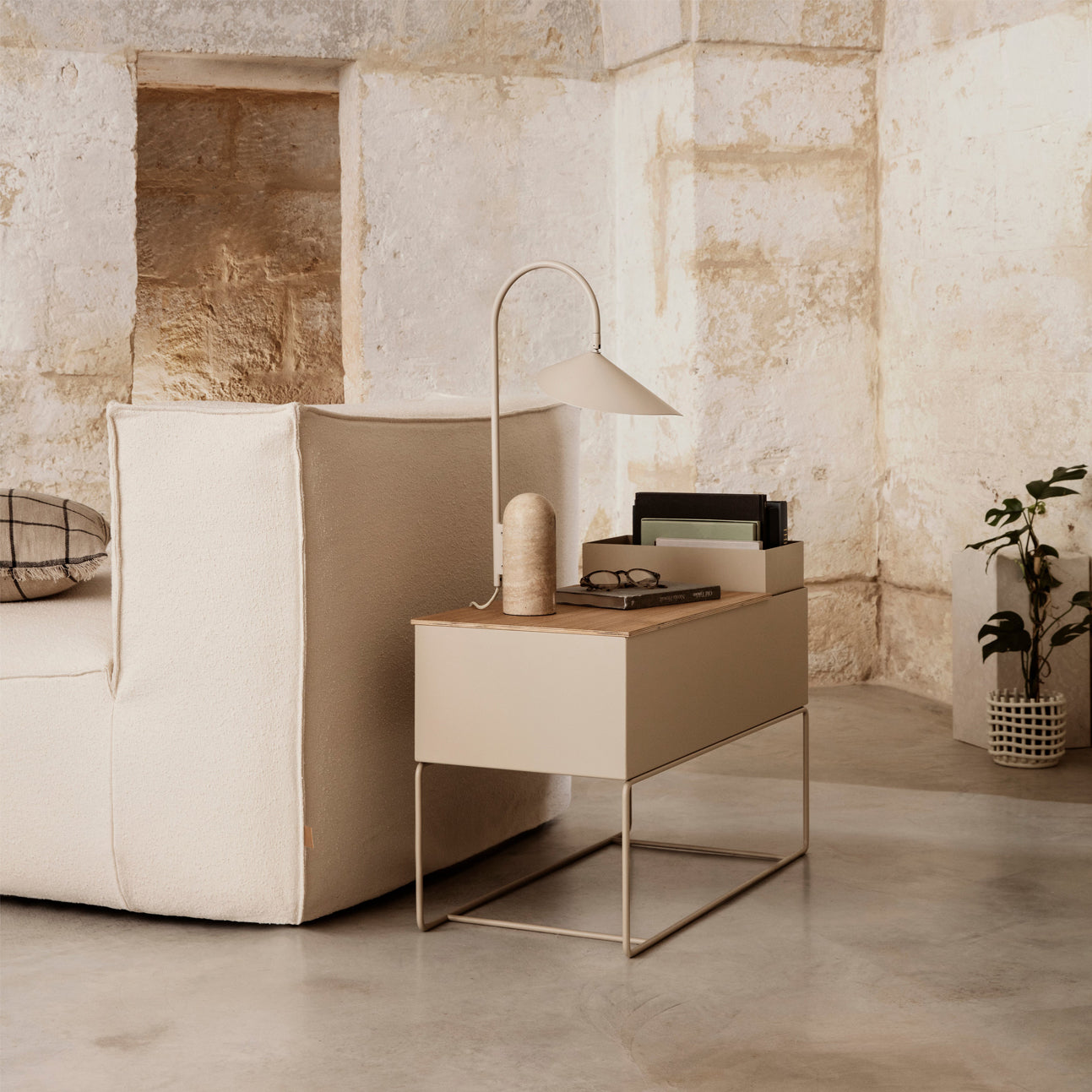 VerbaLume – Lampada da tavolo regolabile contemporanea