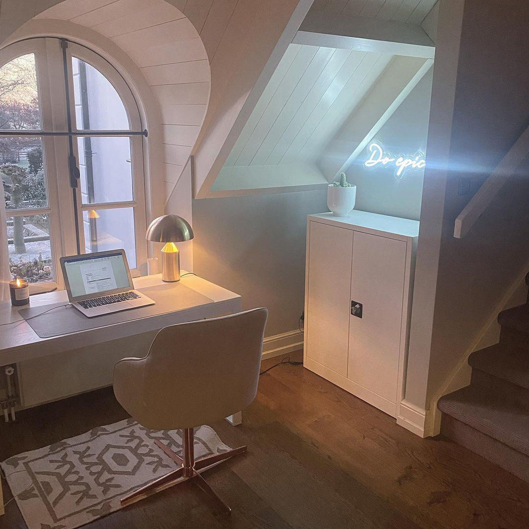 BrightTip - Minimalistisk Bordlampe