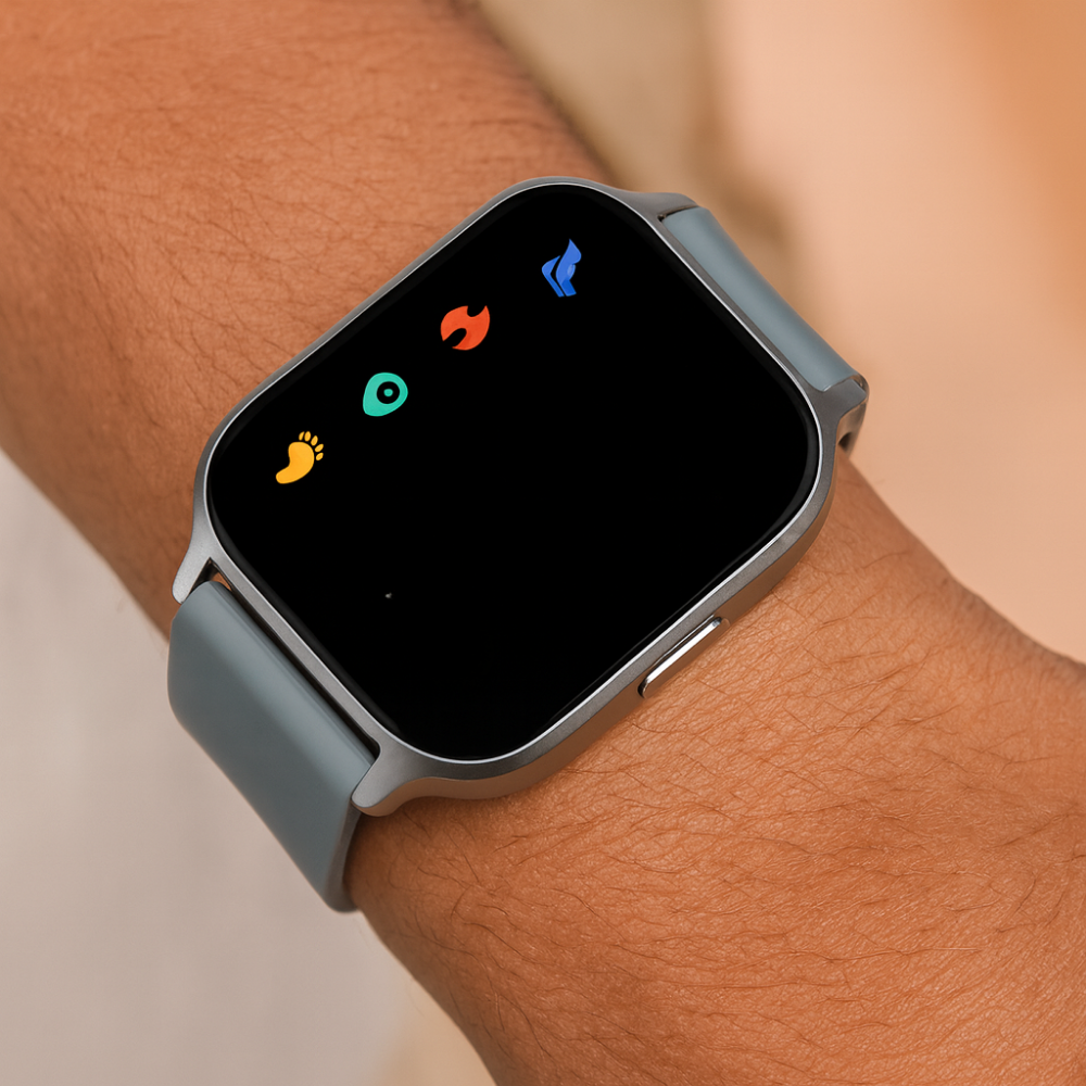 AureliaTech | Sleek Modern Fitness Tracker with Bluetooth Connectivity 2