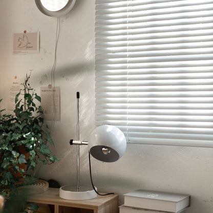 PivotGlow – Modern Adjustable Desk Light