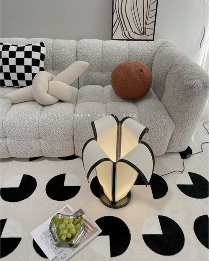 GlowBanana - Lampada da Tavolo con Forma di Banana Gioiosa e Luce Morbida