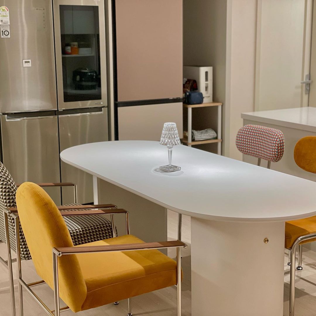 SparkleBeam - Moderne LED-lampe med et strejf af glamour