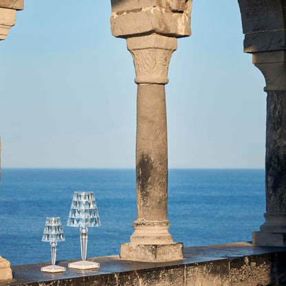 SparkleBeam - Moderne LED-lampe med et strejf af glamour