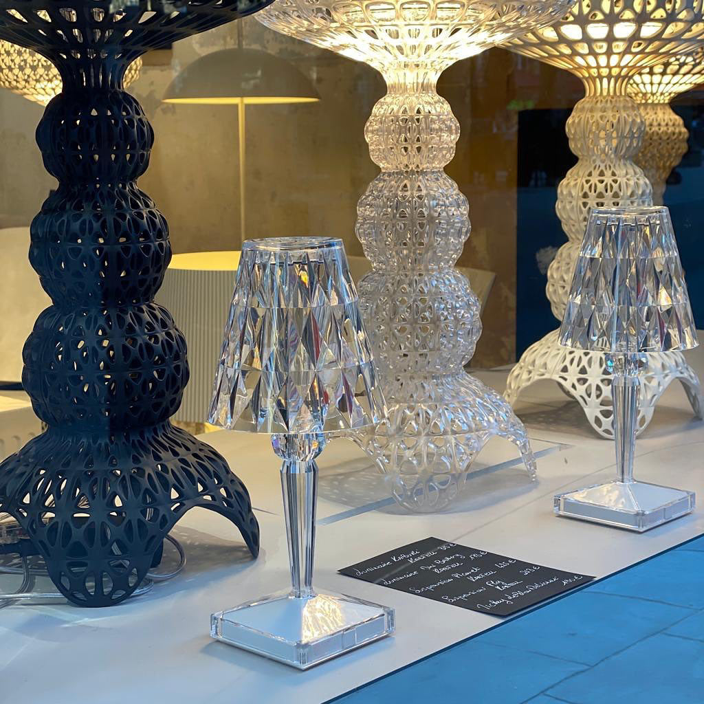 SparkleBeam - Moderne LED-lampe med et strejf af glamour