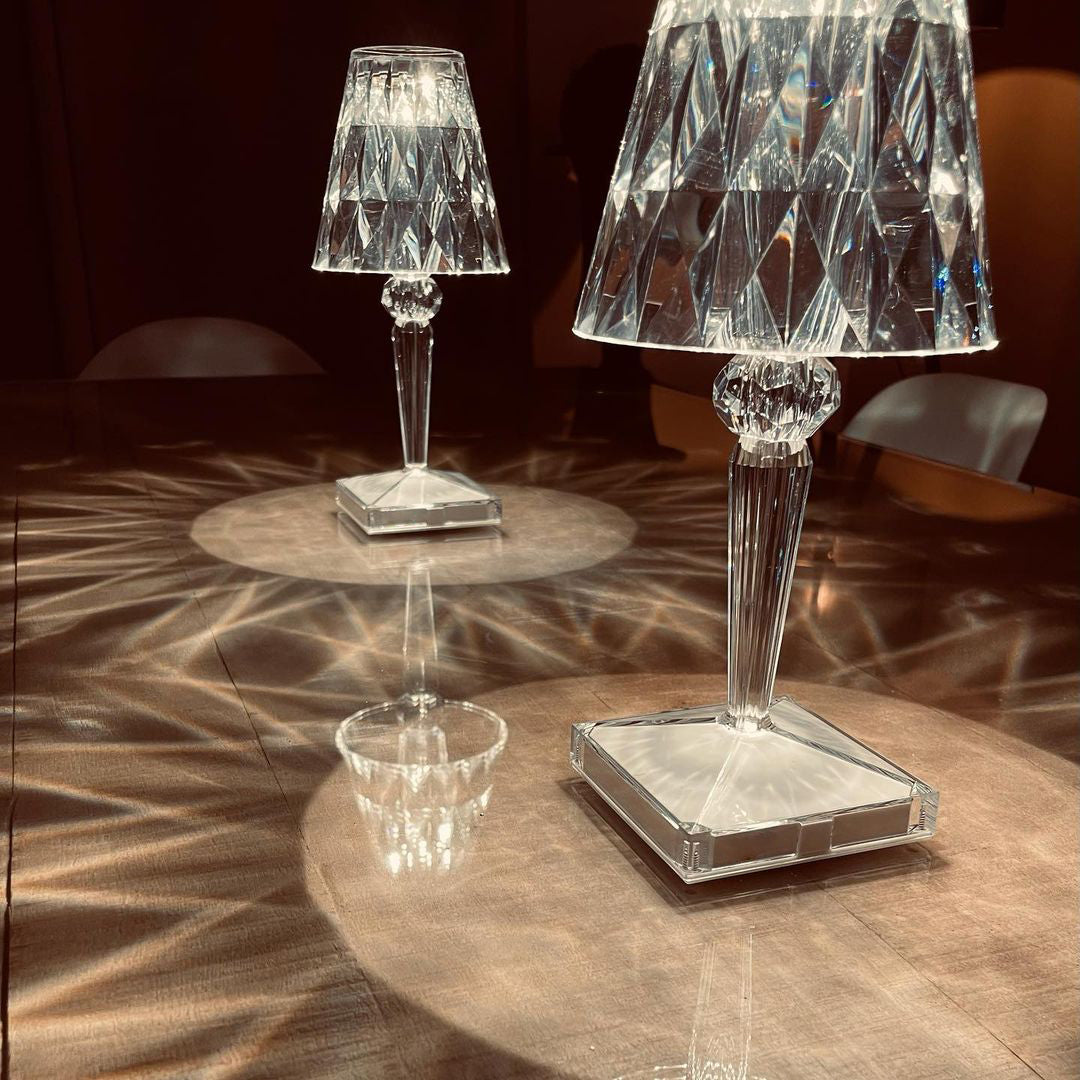 SparkleBeam - Moderne LED-lampe med et strejf af glamour