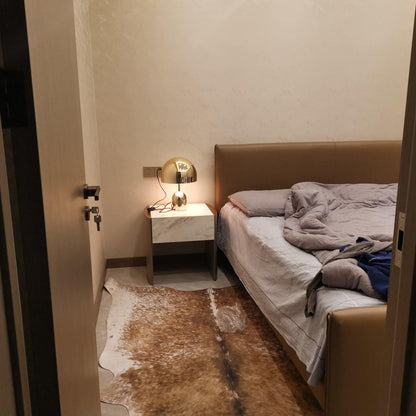 ChimeGlow – Lampe de table élégante inspirée de l’horloge