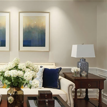 GlowBeryl - Table Lamp with Classic Style and Inviting Glow