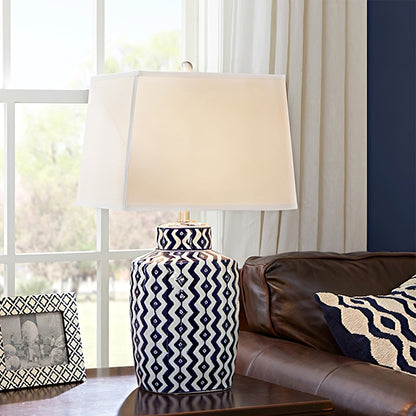 GlowBeryl - Table Lamp with Classic Style and Inviting Glow