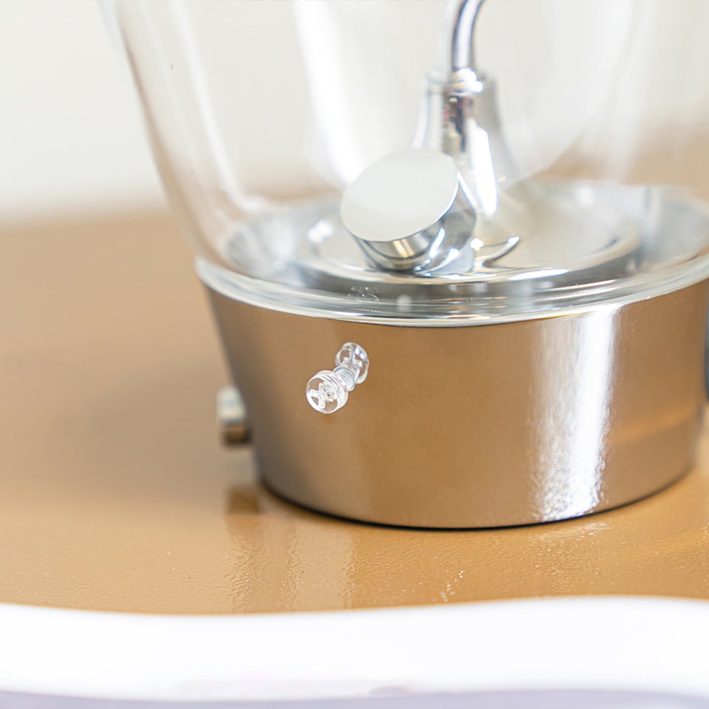 AirLuxe - Stilfuld Bordlampe