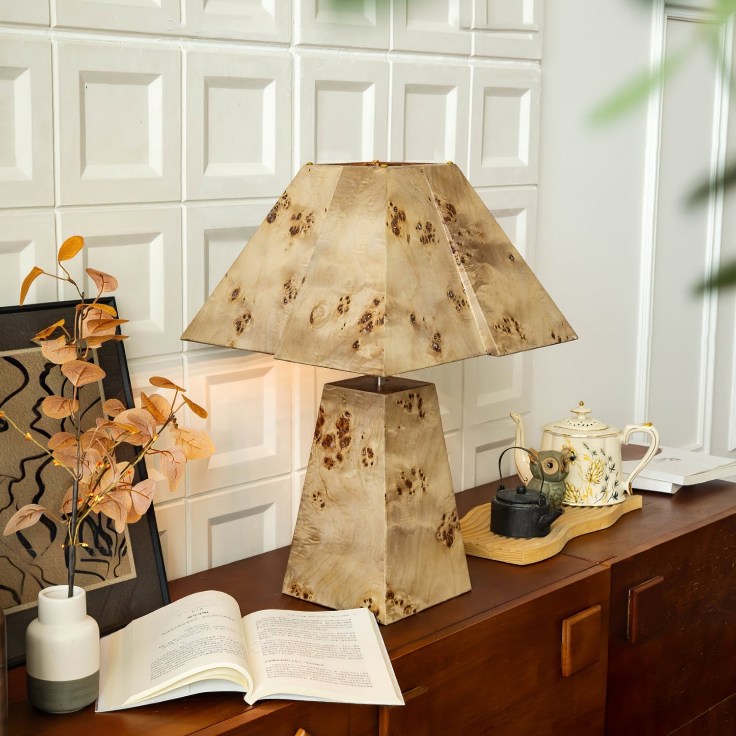 PineAura - Træbordlampe