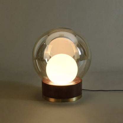 LuxeBoule - Table Lamp with Geometric Shape and Cozy Light Diffusion