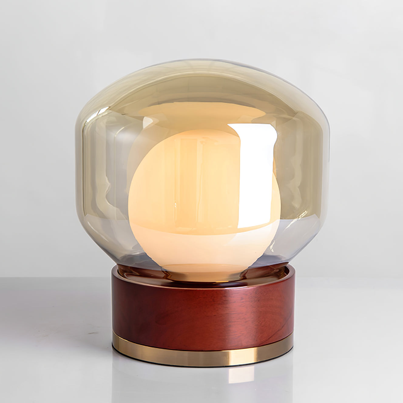 LuxeBoule - Table Lamp with Geometric Shape and Cozy Light Diffusion