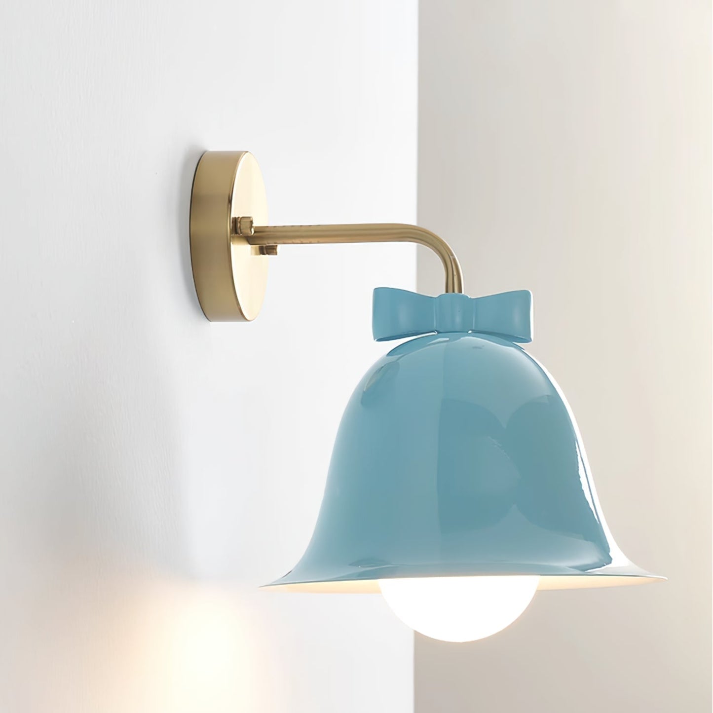 BellRing – Lámpara de Pared Elegante