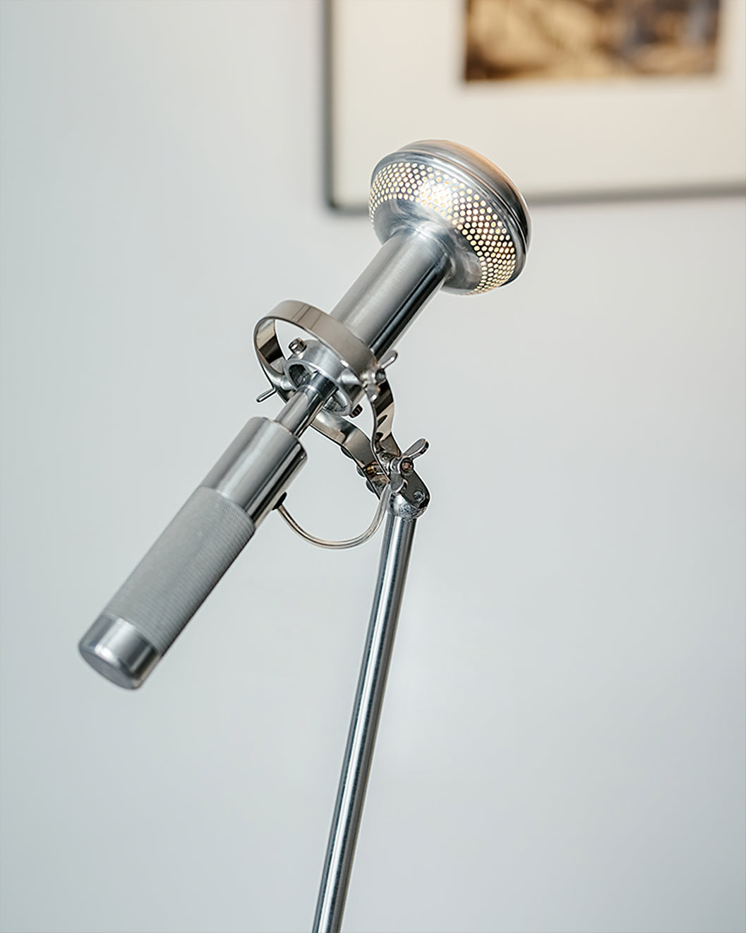 IronLume – Sleek Metal Industrial Table Lamp