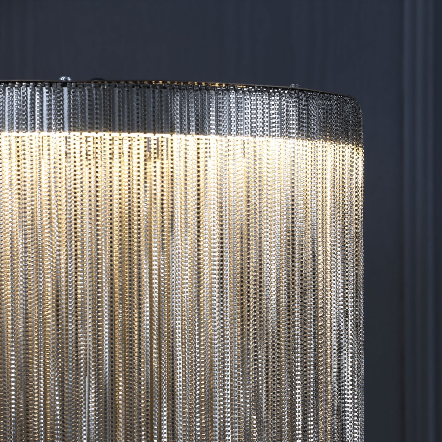 ChicGlow - Table Lamp with Sophisticated Tassel Details and Ambient Lighting