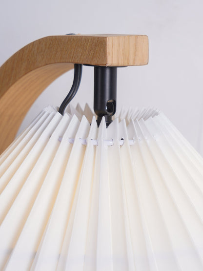 WoodFlow - Lampe de table avec des courbes naturelles et un design en bois