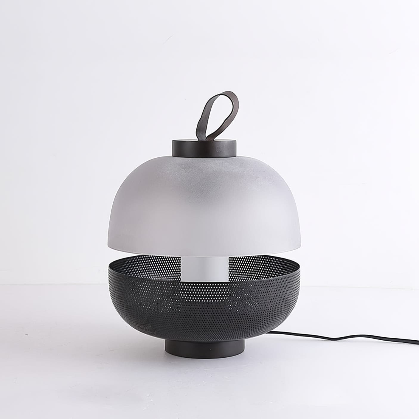 LuxeEra - Lampada da Tavolo con Design Senza Tempo e Illuminazione Morbida