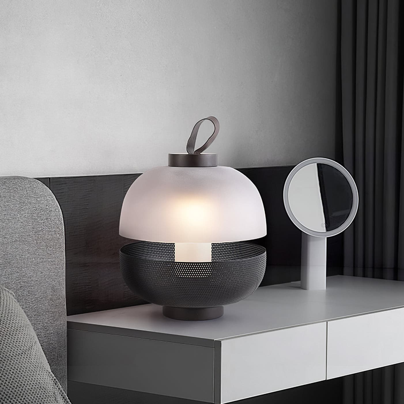 LuxeEra - Lampada da Tavolo con Design Senza Tempo e Illuminazione Morbida