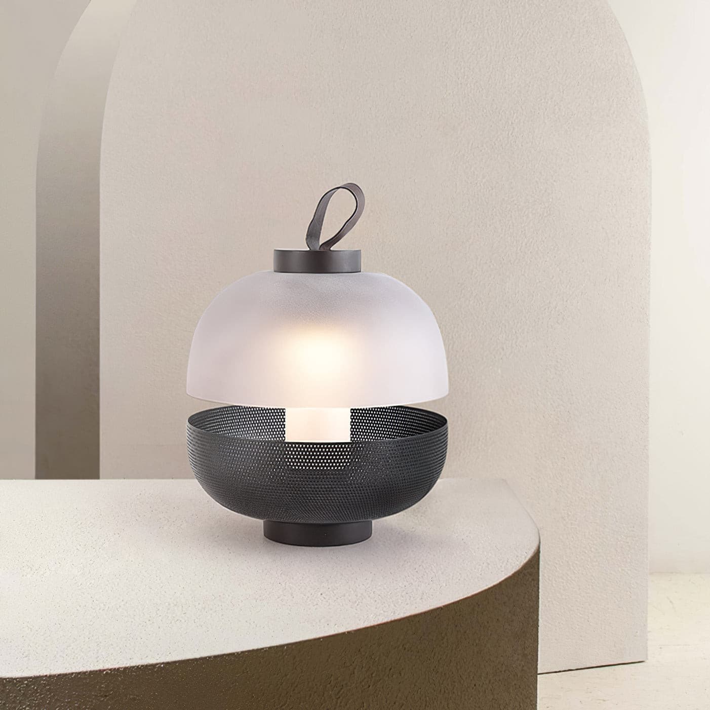 LuxeEra - Lampada da Tavolo con Design Senza Tempo e Illuminazione Morbida