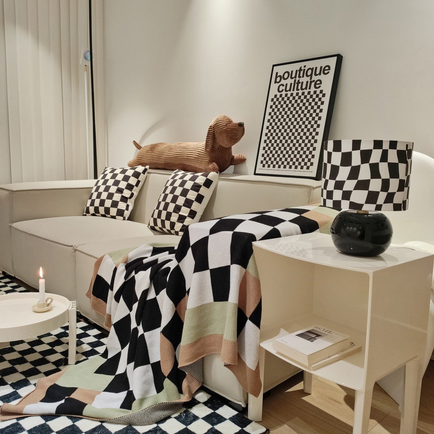 CubeAura - Lámpara de Mesa Geométrica Elegante