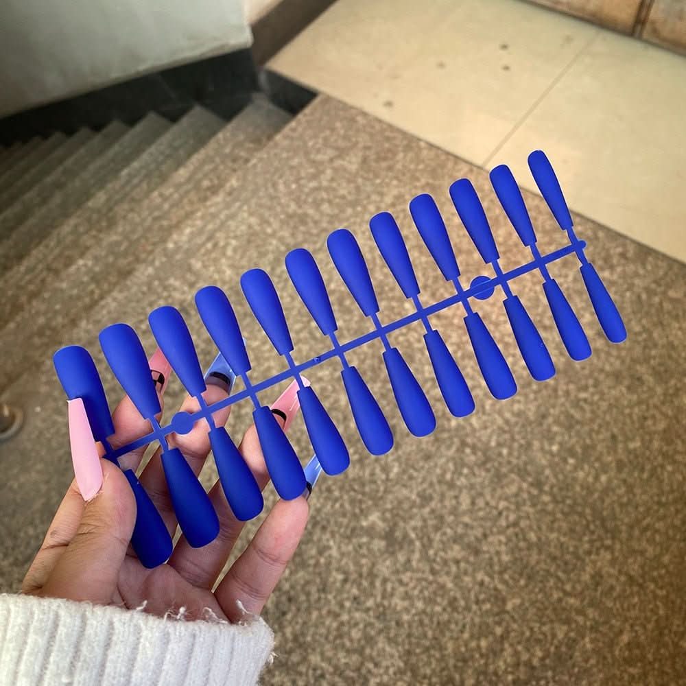 ChicNails Matte Press-On Nails – Elegant Artificial Nails in 13 Colors 6