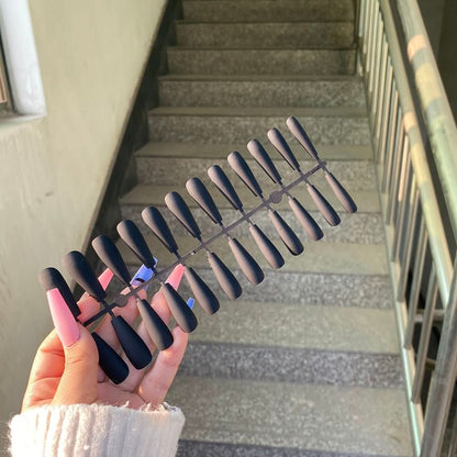 ChicNails Matte Press-On Nails – Elegant Artificial Nails in 13 Colors 8