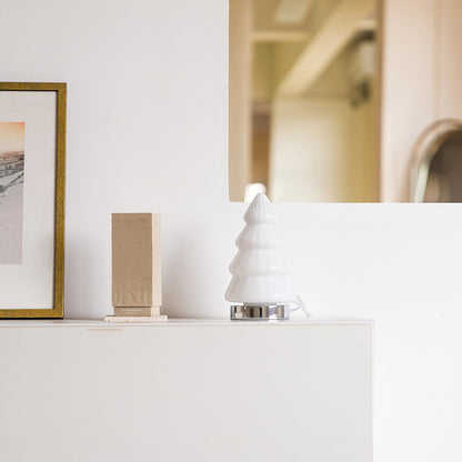 LuxeBranch – Lámpara de Mesa Inspirada en Árboles Sofisticada