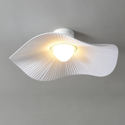 SkyLuxe - Lampe de plafond avec détails en nuage et diffusion de lumière chaude