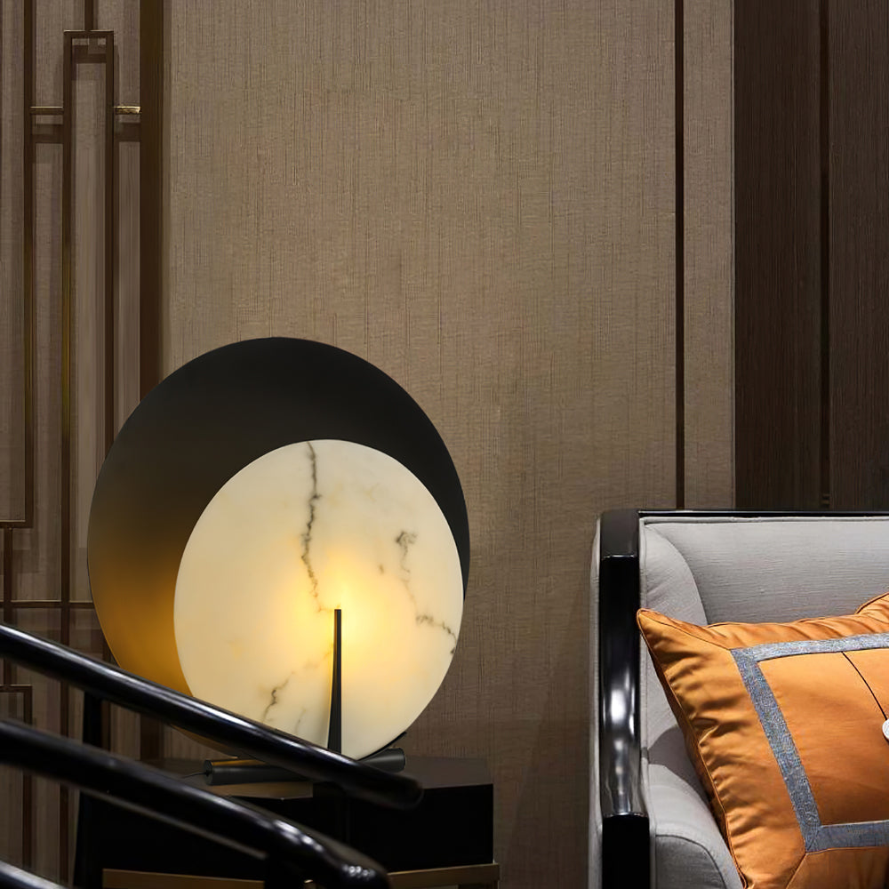 MoonLuxe – Elegant Alabaster Disk Lamp