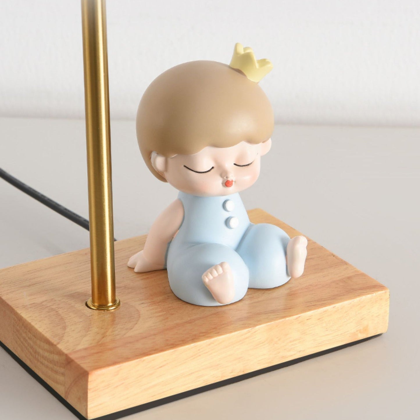 MoonGlow - Kreativ Bordlampe med Måneform og LED Lys