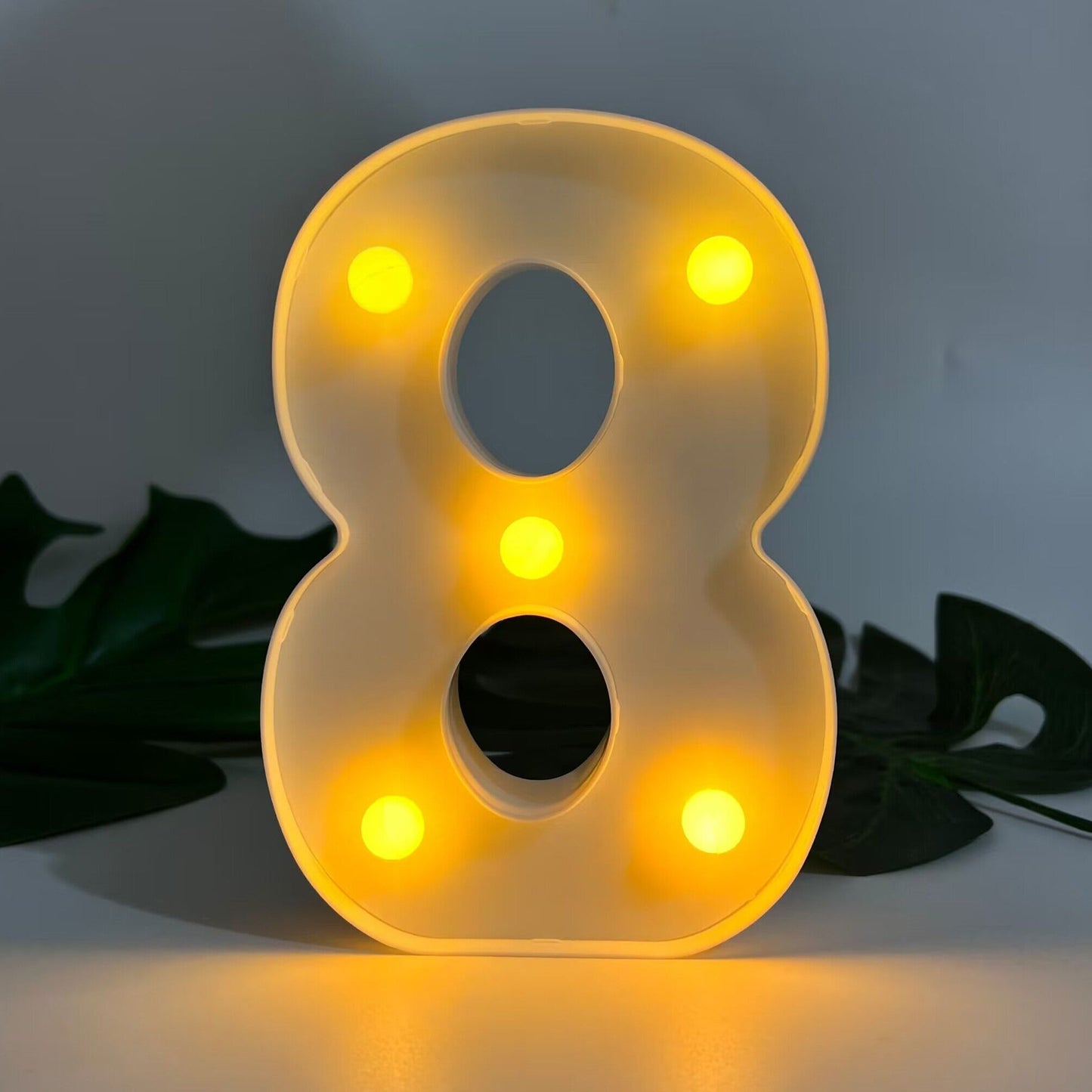 LetterGlow - Lámpara LED de Letras Inalámbrica para un Estilo Único