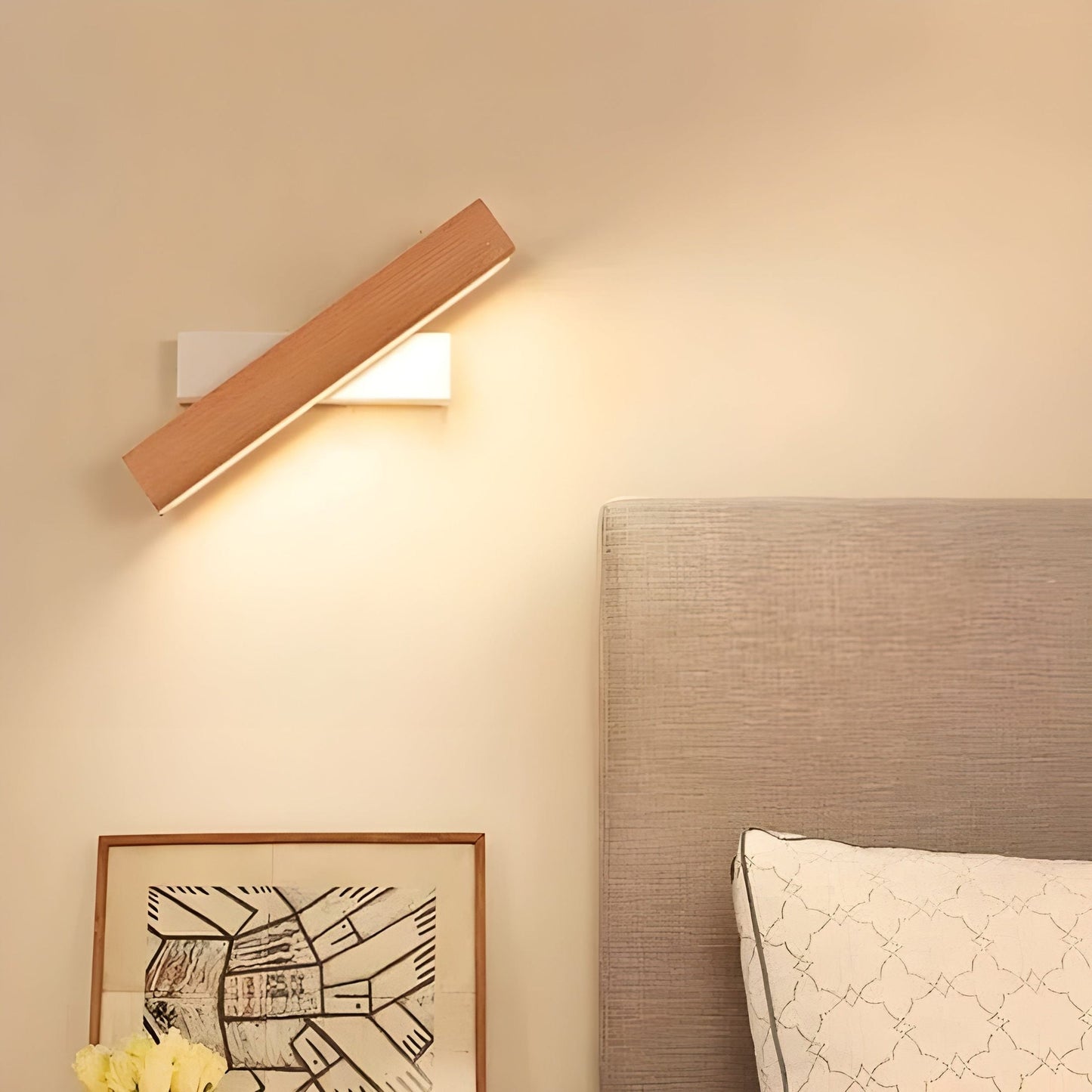 LumeOak - Elegant LED Wood Wall Light
