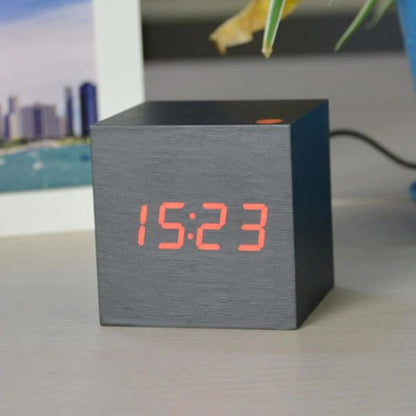 CubeCraft | Stylish Compact Digital Desk Clock for Modern Interiors 6