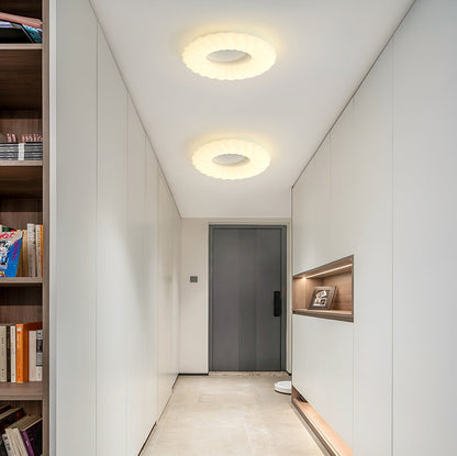 CloudGlow - Lámpara de Techo con Luz y Forma Elegante