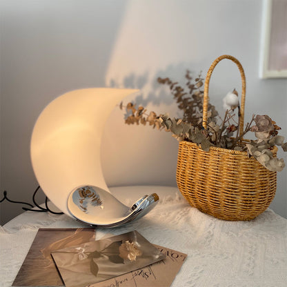 GraceGlow - Lámpara de Mesa con Elegantes Remolinos y Suave Brillo