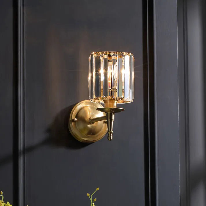 GlowVintage – Luksusowa Kryształowa Lampa Ścienna