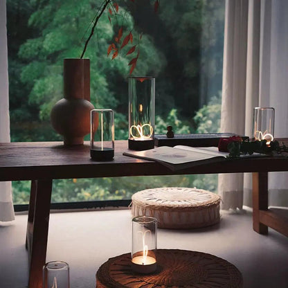 PureGlow - Lámpara de Mesa Moderna con Sencillez Elegante