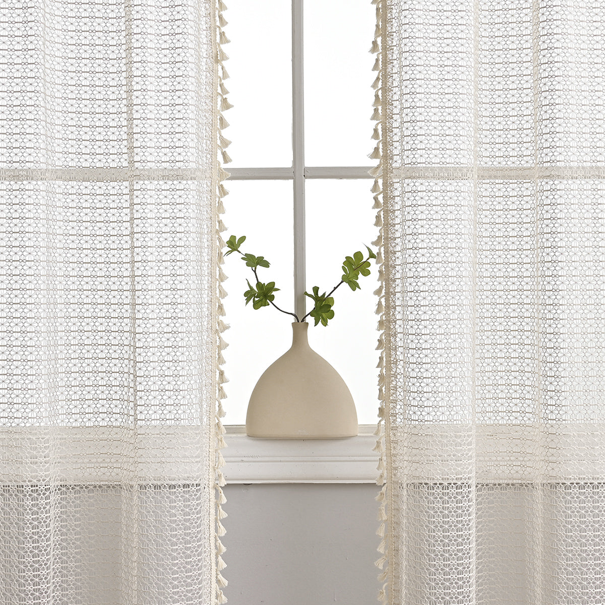 LuxeDrape – Soft Beige Voile for Sophisticated Spaces