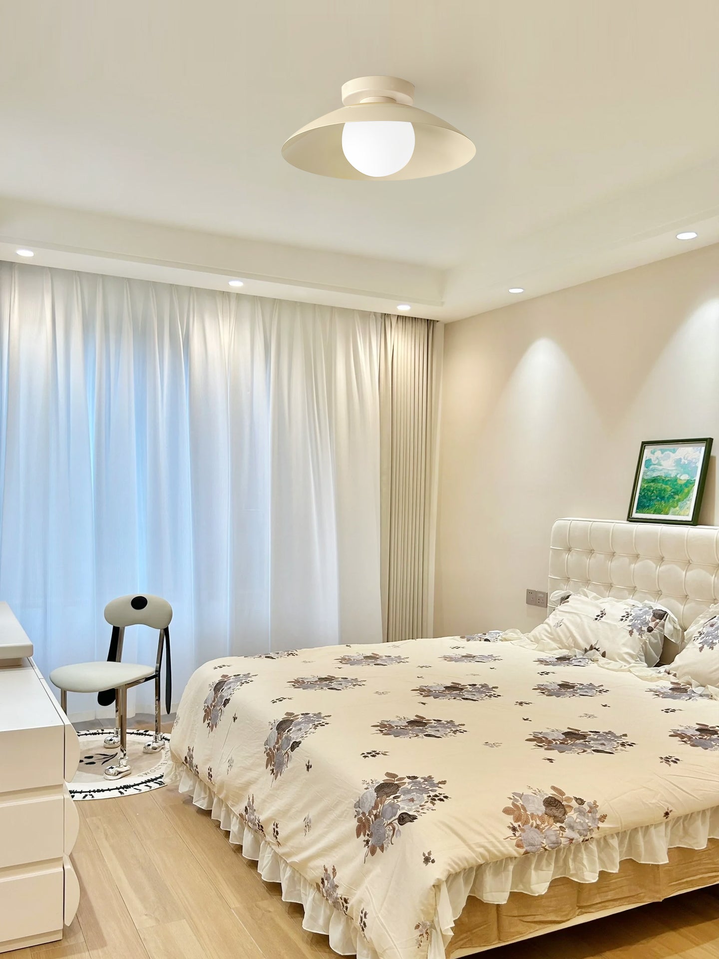 LuxeAura - Minimalistisk Loftarmatur