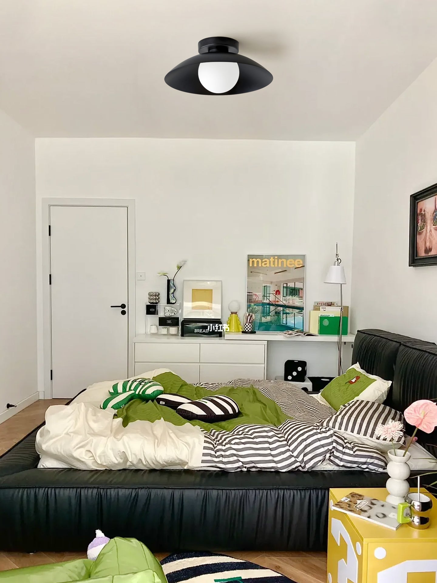 LuxeAura - Minimalistisk Loftarmatur