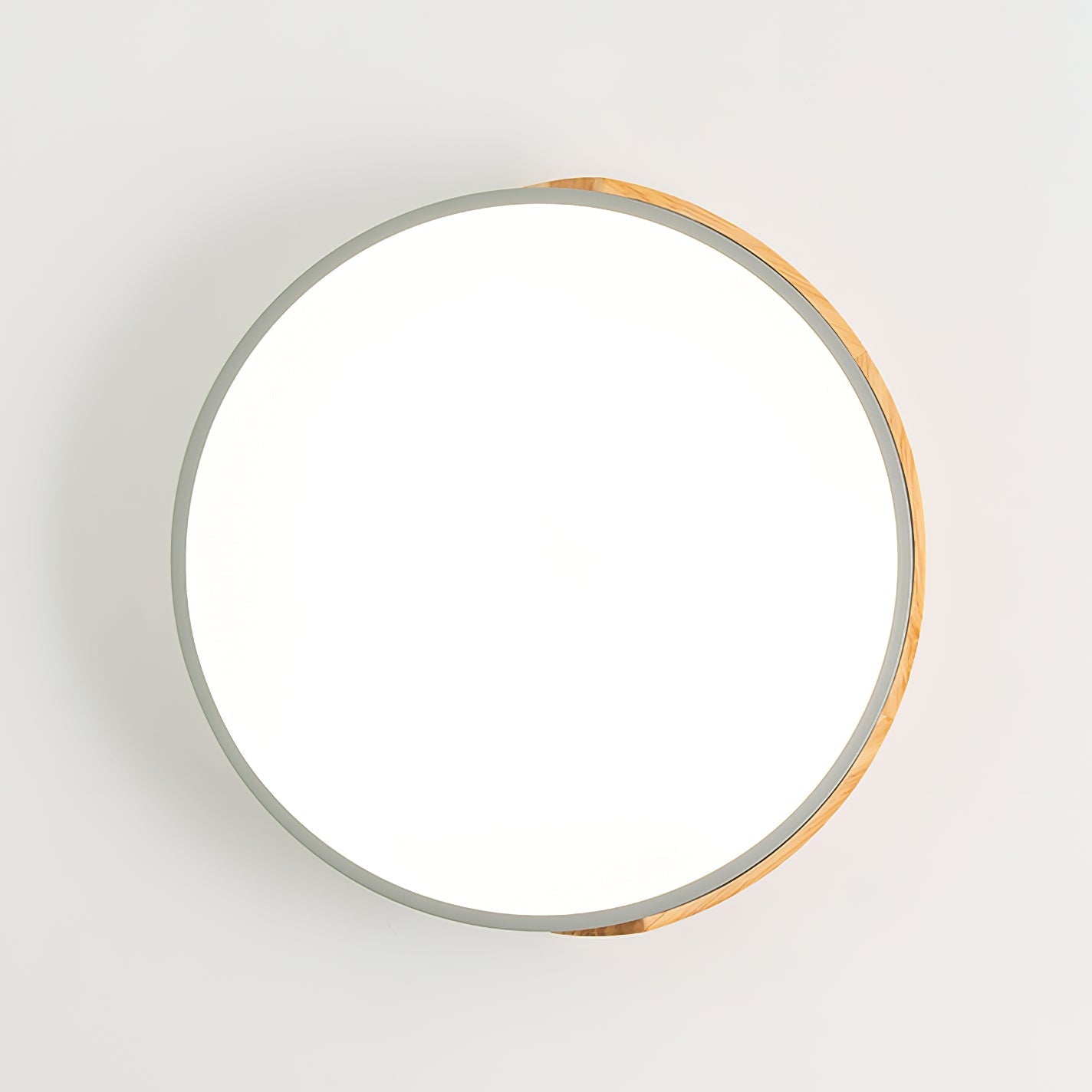 DelphiBeam - Deckenlampe mit anspruchsvollem Design und sanfter Beleuchtung