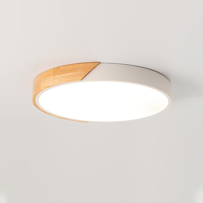 DelphiBeam - Deckenlampe mit anspruchsvollem Design und sanfter Beleuchtung