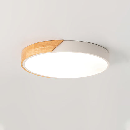 DelphiBeam - Deckenlampe mit anspruchsvollem Design und sanfter Beleuchtung