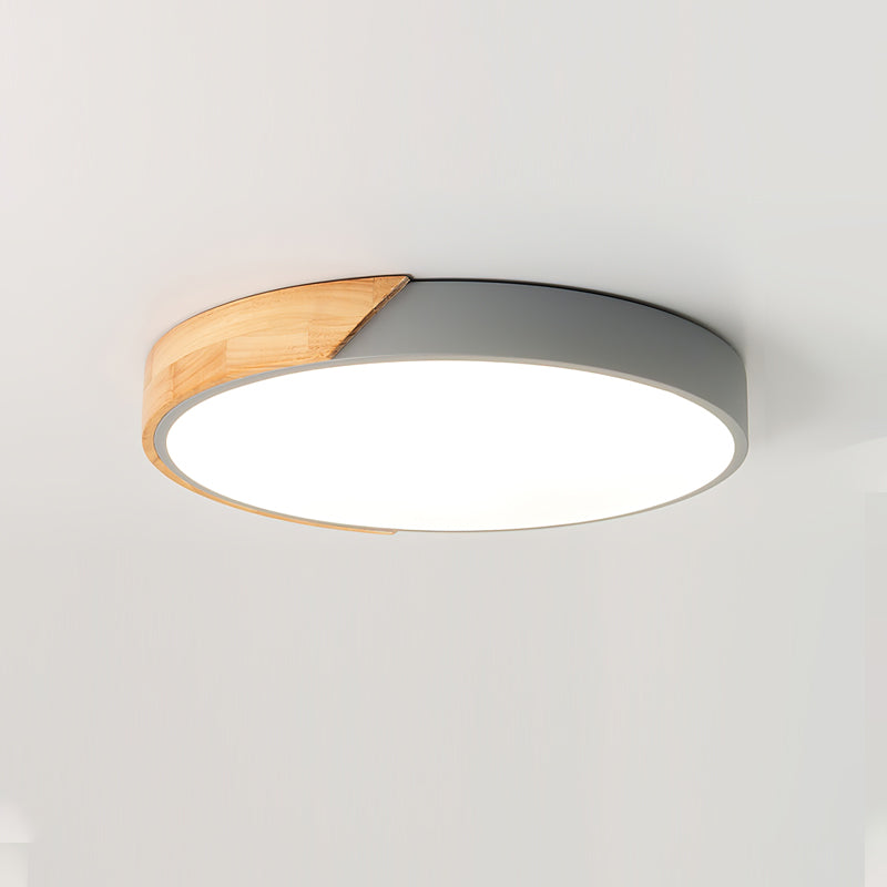 DelphiBeam - Deckenlampe mit anspruchsvollem Design und sanfter Beleuchtung
